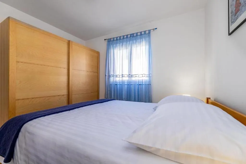 Apartments By The Sea Baska, Krk - 22410 0*, Baska (Krk) Croatia